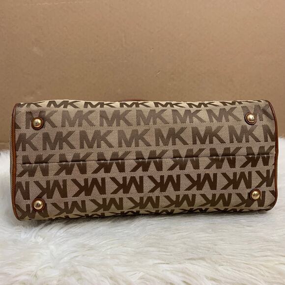 MICHAEL KORS Large Khaki/Acorn Signature BEDFORD Dome Satchel w/XB Strap - Picture 14 of 16